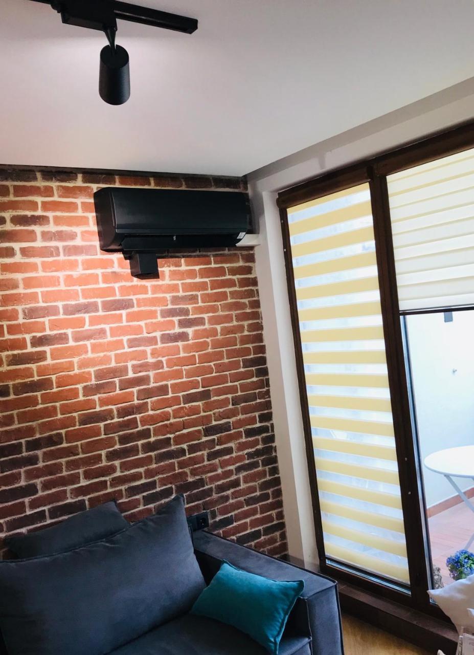 Bright, Comfortable And Cozy Apartment Burgas Stad Buitenkant foto